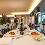 La Meridiana Bleisure فندق بيرودجا