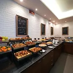 La Meridiana Bleisure 4* بيرودجا