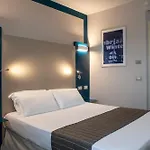 La Meridiana Bleisure فندق بيرودجا
