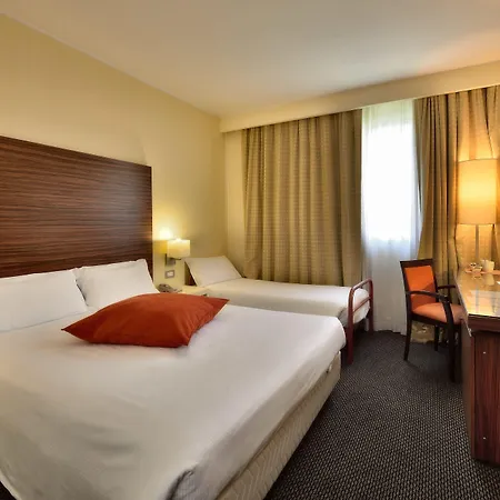 La Meridiana Bleisure Hotel