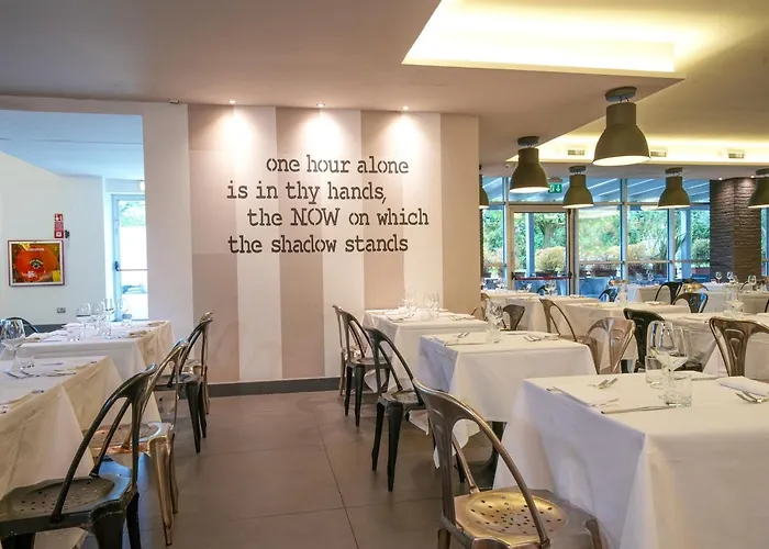 Hotel La Meridiana Bleisure 4*