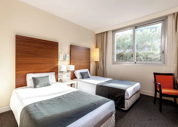 호텔 La Meridiana Bleisure 4*